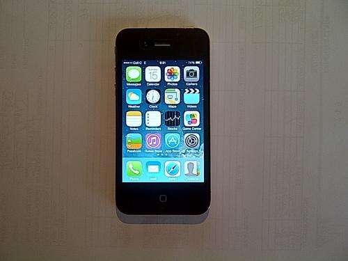 Apple I Phone 4 16GB (Black)