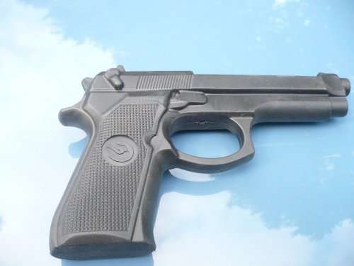 RUBBER TRAINING GUN, TOP QUALITY, SAME SIZE AS REAL FIREARM