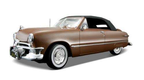 MAISTO DIECAST MODEL - FORD CONVERTIBLE 1950 CLOSED (118)