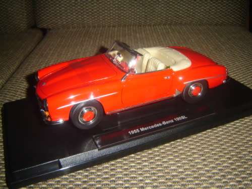 1955 MERCEDES BENZ 190 SL CABRIO DIECAST SCALE 1/18 BY WELLY IN DISPLAY BOX