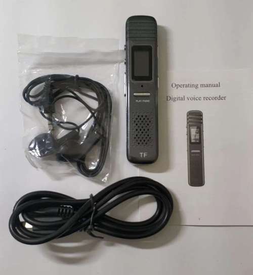 8GB DIGITAL VOICE RECORDER WITH LCD SCREEN