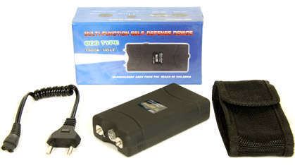 1.8 MILLION VOLTS STUN GUN WITH TORCH FEATURE MODEL 800 (BLACK)