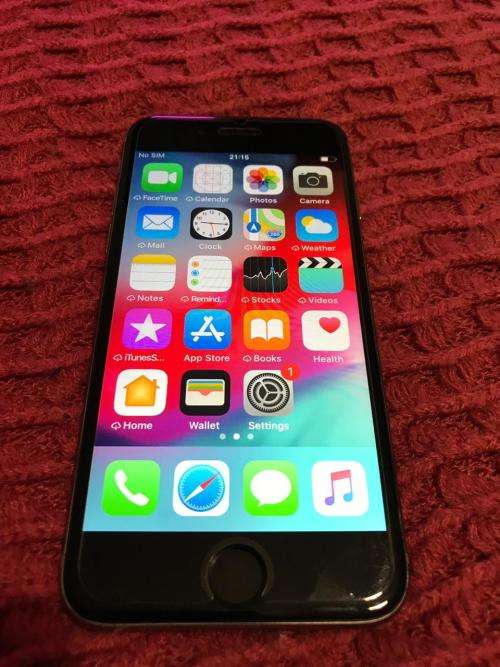Iphone 6s 128GB Excellent condition 10/10 no scratches,