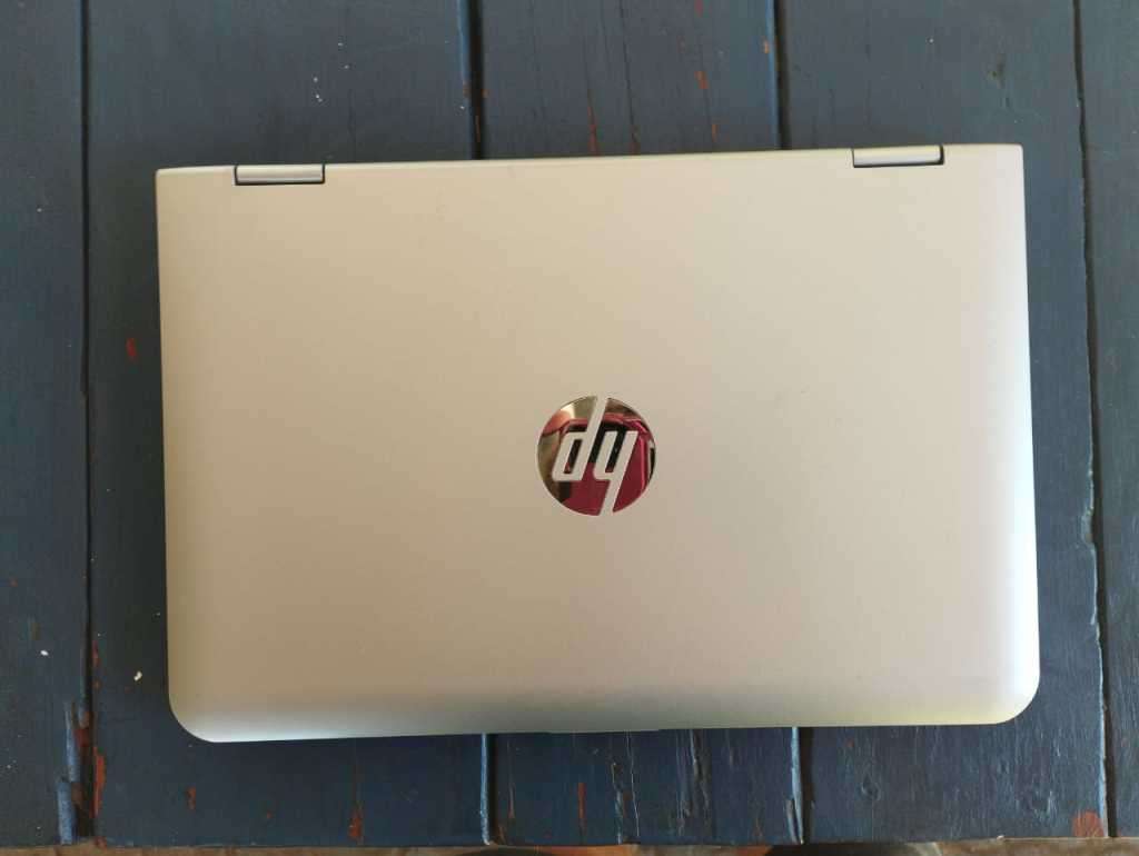 ***Late entry*** HP Pavilion 11-k100 x360 Convertible PC