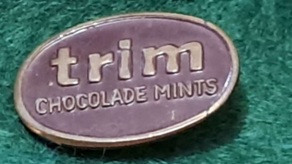 Pin: Vintage Dutch Advertising  - `Trim Chocolade Mints`