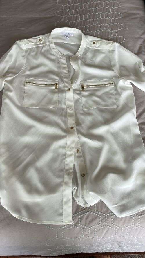 Bundle designer clothing. Tommy Hilfiger. Michael khors. Calvin Klein. Gently used