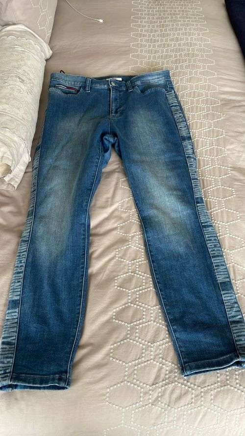 Bundle designer clothing. Tommy Hilfiger. Michael khors. Calvin Klein. Gently used