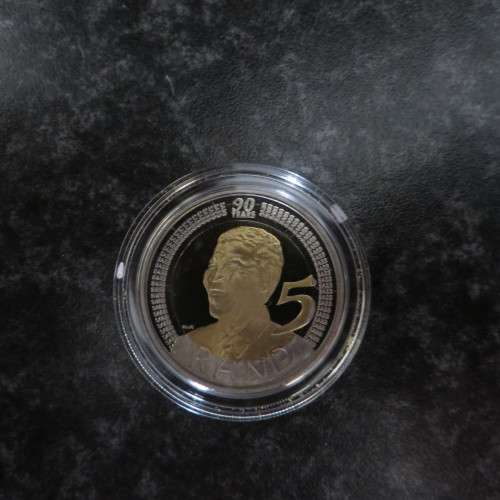STUNNING** Mandela 2008 PROOF R5 ** Untouched in Capsule**