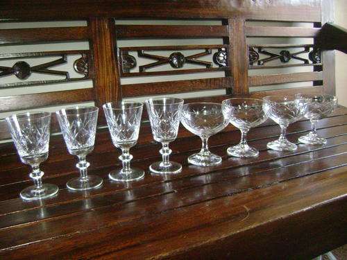 ** STUNNING 8X CRYSTAL GLASSES **