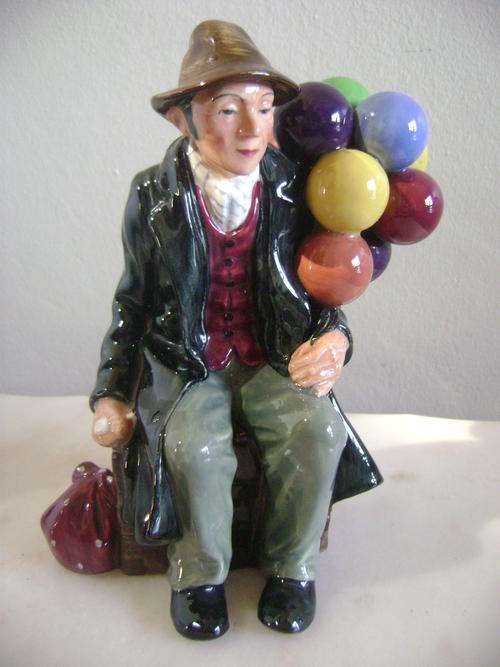 Royal Doulton Figure in Perfect Condition***THE BALLOON MAN***
