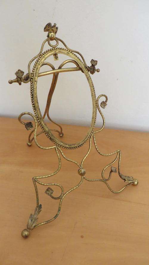 VICTORIAN PRETTY GILT STANDING PHOTO FRAME WITH ORNATE DESIGN **27cm High**