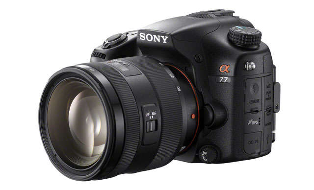 Sony's A390 SLR 14.2MP sensor Live View and tilting LCD 2x Lens