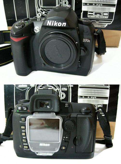 Nikon D70s Body Only includes Battery & Charger