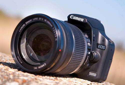 Canon 500D with Canon EF-S 18-55mm f/3.5-5.6 IS Lens ***LATE ENTRY***