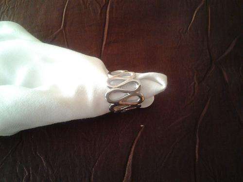***SILVER DRESS RING - SOMETHING DIFFERENT***
