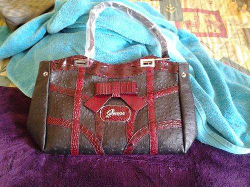 ****TRENDY FASHION HANDBAG IN BLACK AND RED****FAUX OSTRICH LEATHER