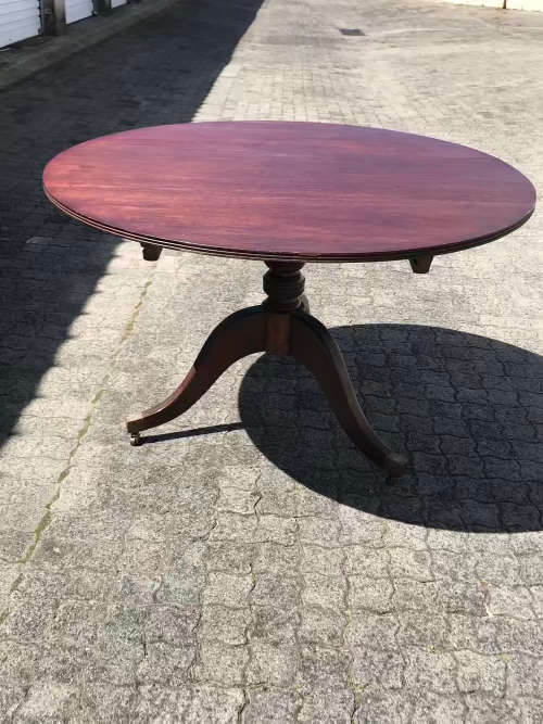 Antique Round Table