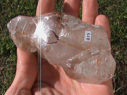 LARGE ENHYDRO QUARTZ CRYSTAL....LARGE BUBBLE