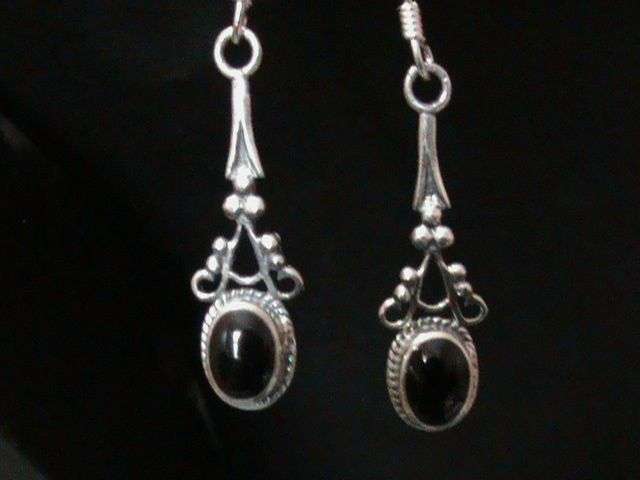 STERLING SILVER BLACK STONE HOOK EARINGS