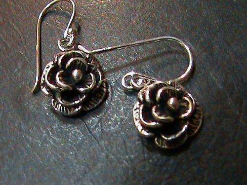 FLOWER DESIGN HOOK EARINGS IN SOLID STERLING SILVER