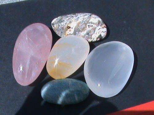 MIXED MED-XL A-GRADE GALET'S X5...820 GRAMS .!