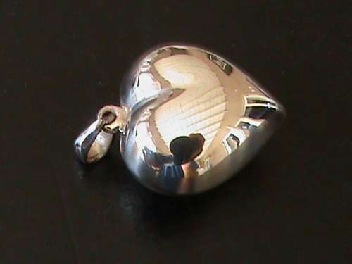 SOLID STERLING SILVER HEART PENDANT