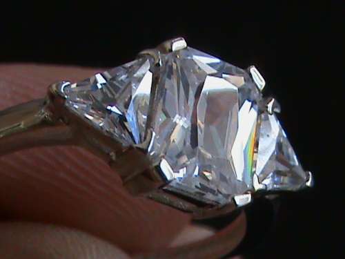 WHITE CUBIC ZIRCONIA RING IN SOLID  STERLING SILVER. SIZE O