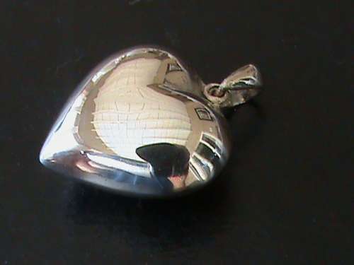 SOLID STERLING SILVER HEART PENDANT