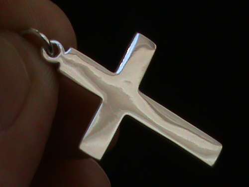 SOLID STERLING SILVER CROSS PENDANT