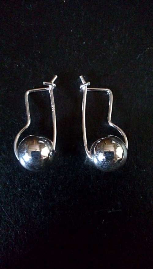 SOLID STERLING SILVER EARRINGS