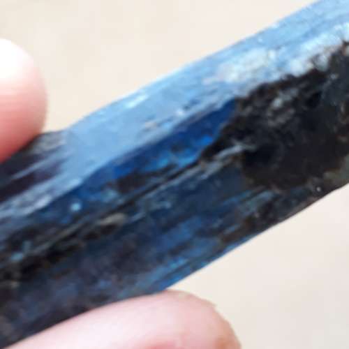NICE BLUE TRANSLUCENT KYANITE CRYSTAL