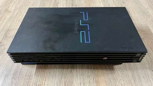PLAYSTATION 2 LOT **PLEASE READ**