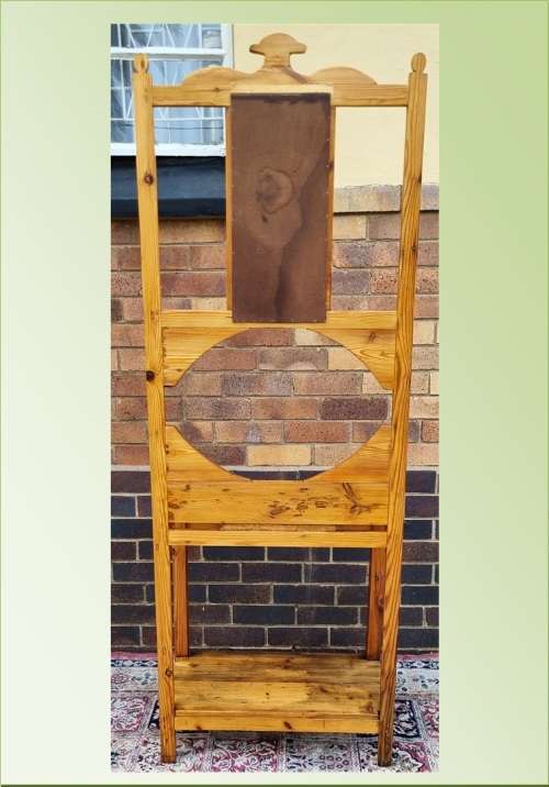 VINTAGE OREGON PINE HALL STAND