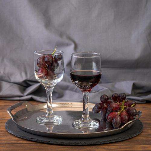 6 Piece Clear Classy Stemware Wine Glass Set