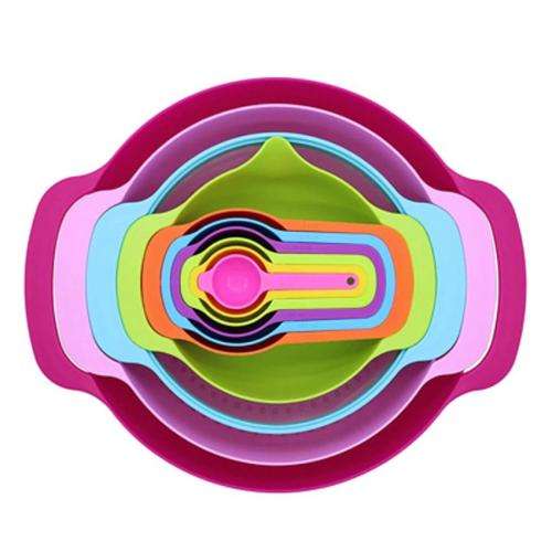 Brand New 8 Piece Rainbow Stackable Trendy Colourful Mixing Bowls