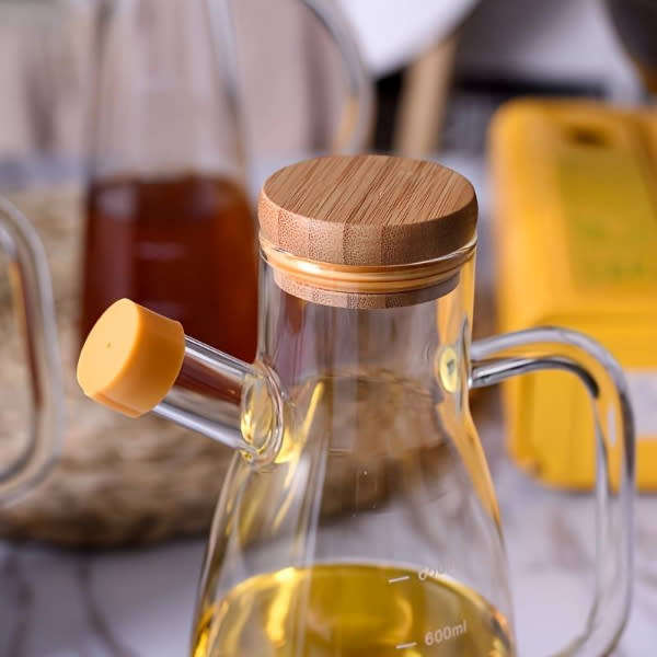 650ml Clear Borosilicate Glass Oil Dispenser Bottle with Bamboo Lid