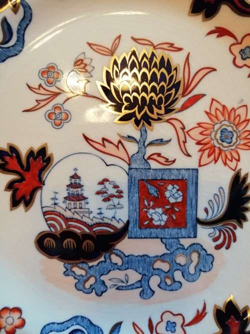 Vintage Mason's Iron Stone Gilded Oriental Plate Pagoda Lotus Flower