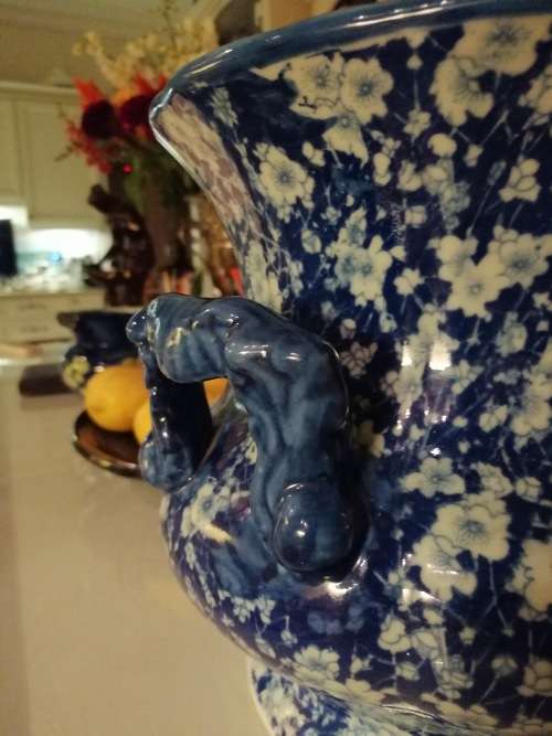 RESERVED FOR TRACY Gorgeous! Blue and White Beauty Victoria Iron Stone Urn shaped Planter