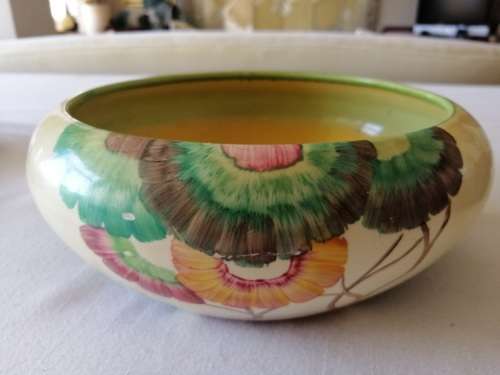 RESERVED FOR BRIAN Clarice Cliff Bizarre Viscaria Pattern Bowl