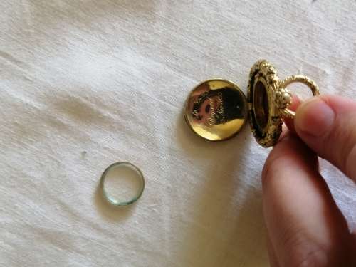 Gorgeous Vintage 15ct Gold Locket, 11grams