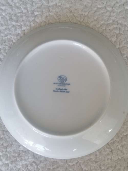 Hutschenreuther Germany Niederthaler Hof Blue and White Plate