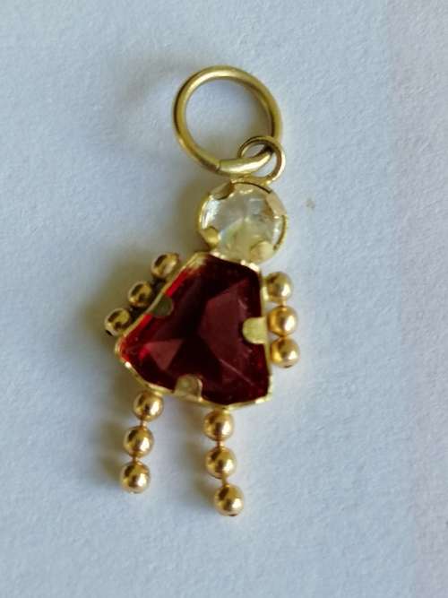 9CT Gold Italian Pendant ball bearing bead figure