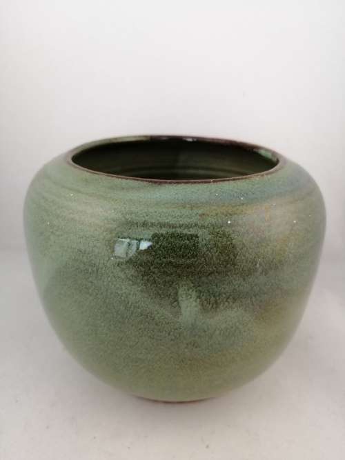Beautiful South Afrcian Globe Pottery Vase 11cm high