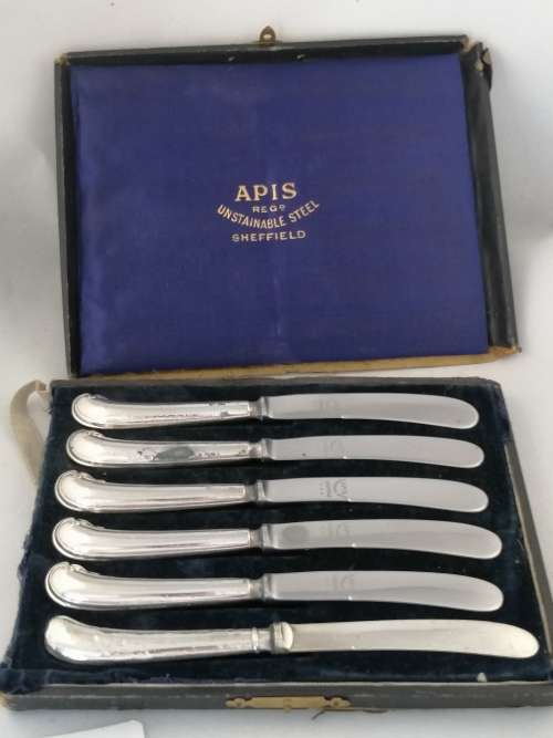 Yates Brothers Sheffield Silver Butter Knives with Stainless steel Blades