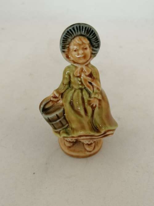 A Collection of 16 Wade Whimsies