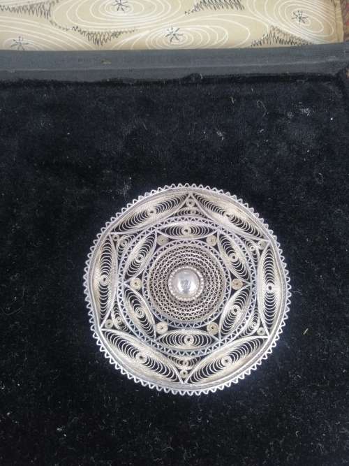 Reserved A BEAUTIFUL LARGE SILVER FILIGREE BROOCH MADE IN PALESTINE