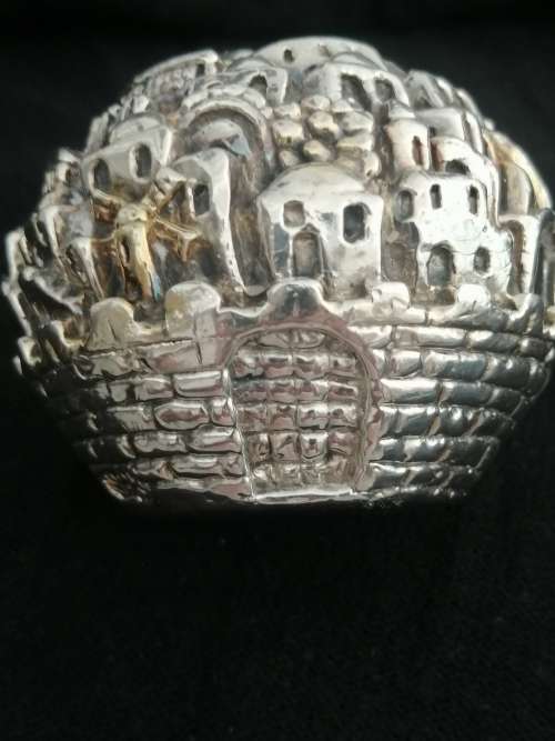 A STERLING SILVER PAPERWEIGHT ` JERUSALEM`