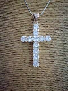 925 STERLING SILVER LARGE BEDAZZLED CROSS
