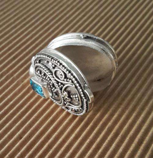 925 STERLING SILVER HANDMADE LOCKET FROM BALI