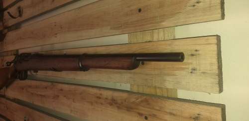 Deactivated Lee Enfield (long lee) 303